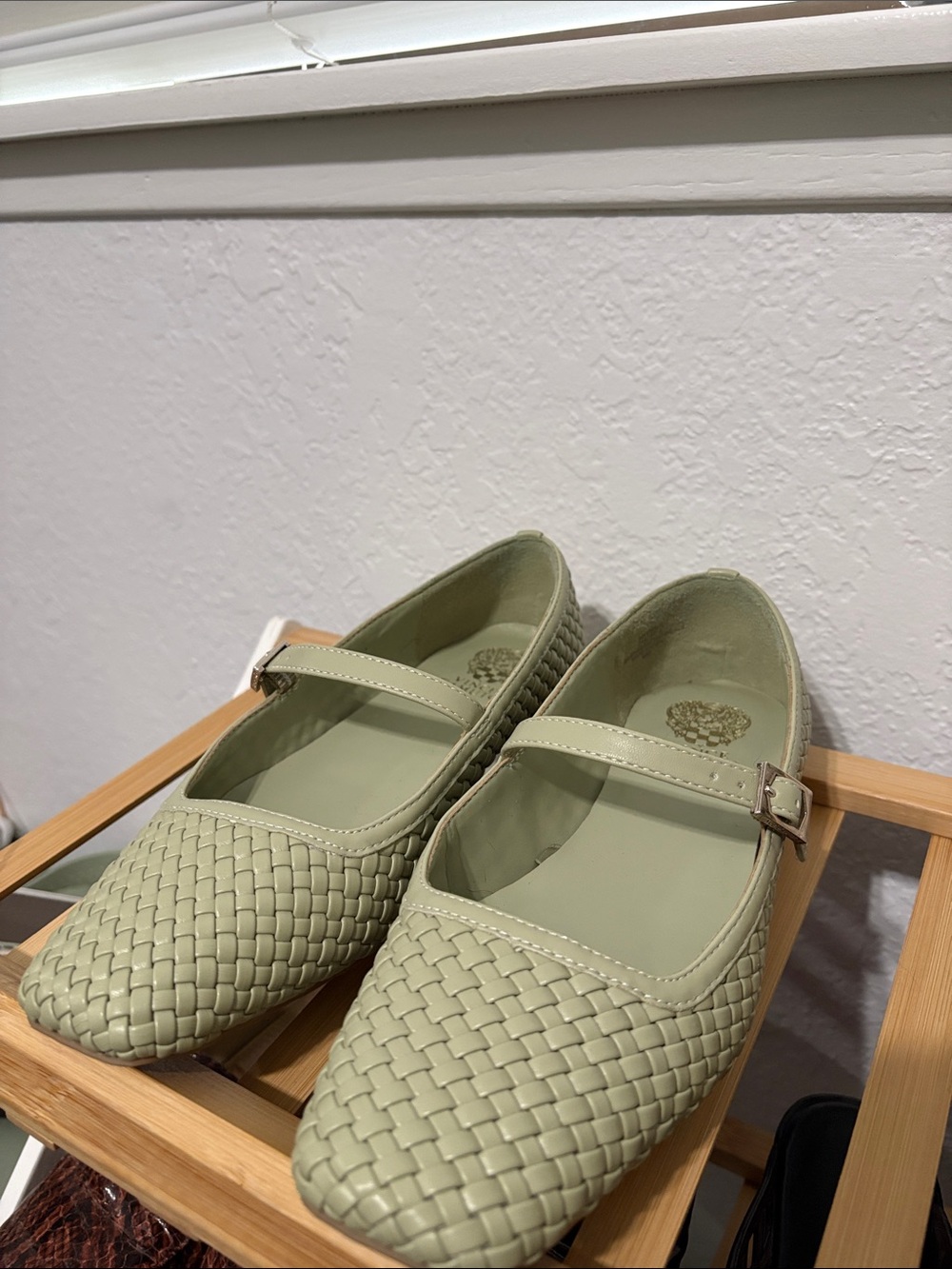 Vince Camuto light green ballet flats